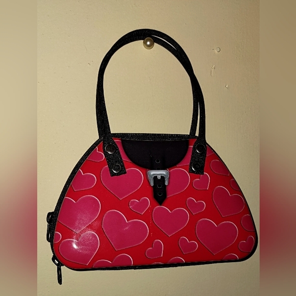 Red Heart Tin Handbag (cross posted) - Picture 3 of 9